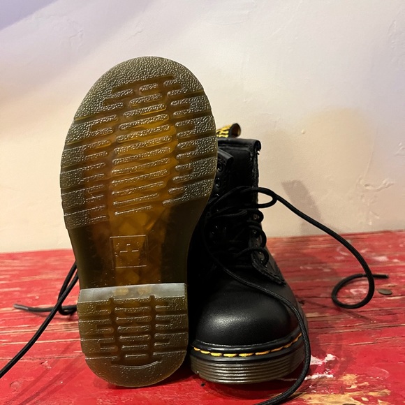 Dr Martens 1460 Toddler Size 7 Black Leather Side Zip Lace Up Boots Unisex - Picture 4 of 5